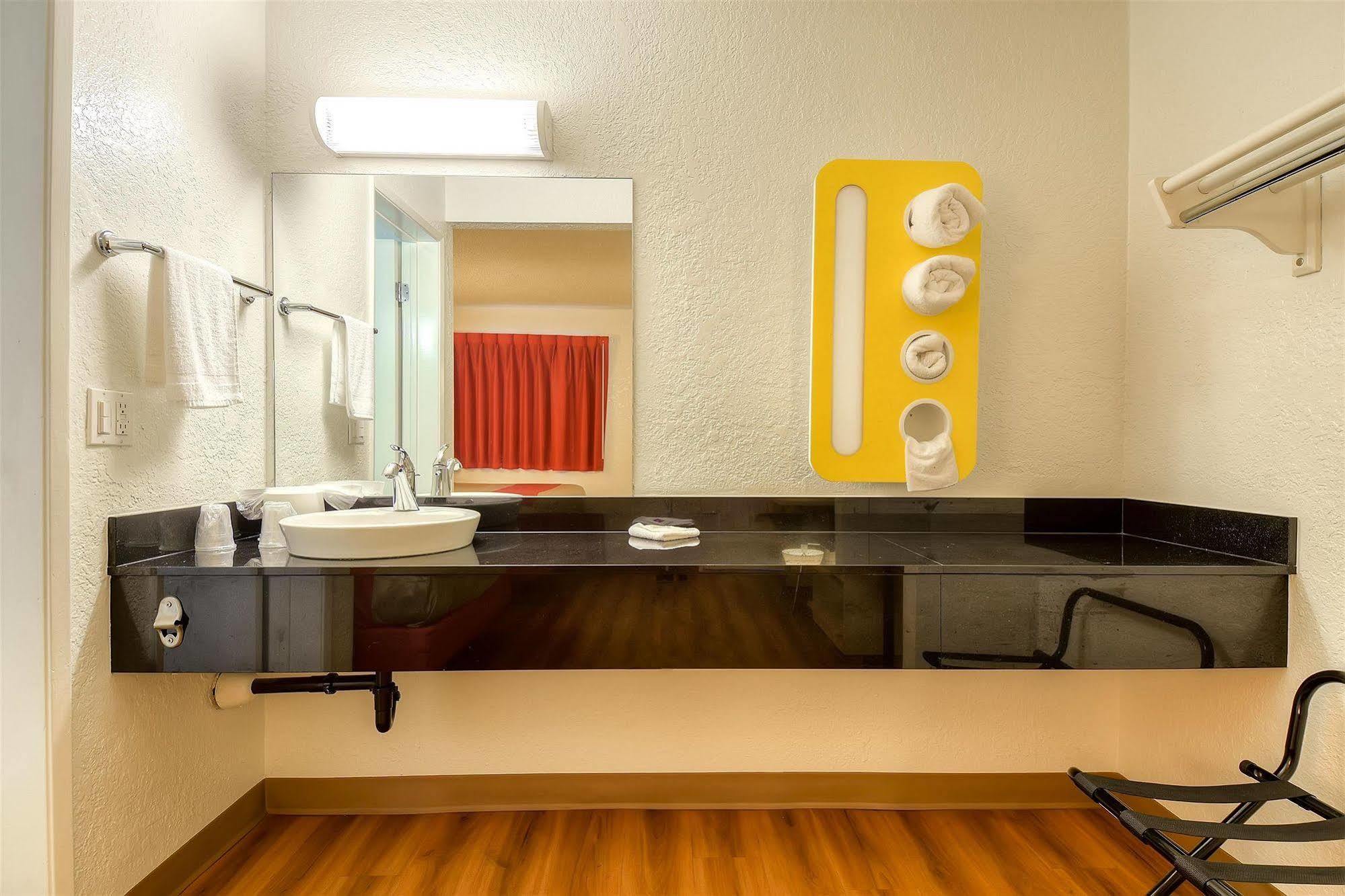 Motel 6-Norwalk, Ca - Los Angeles Luaran gambar