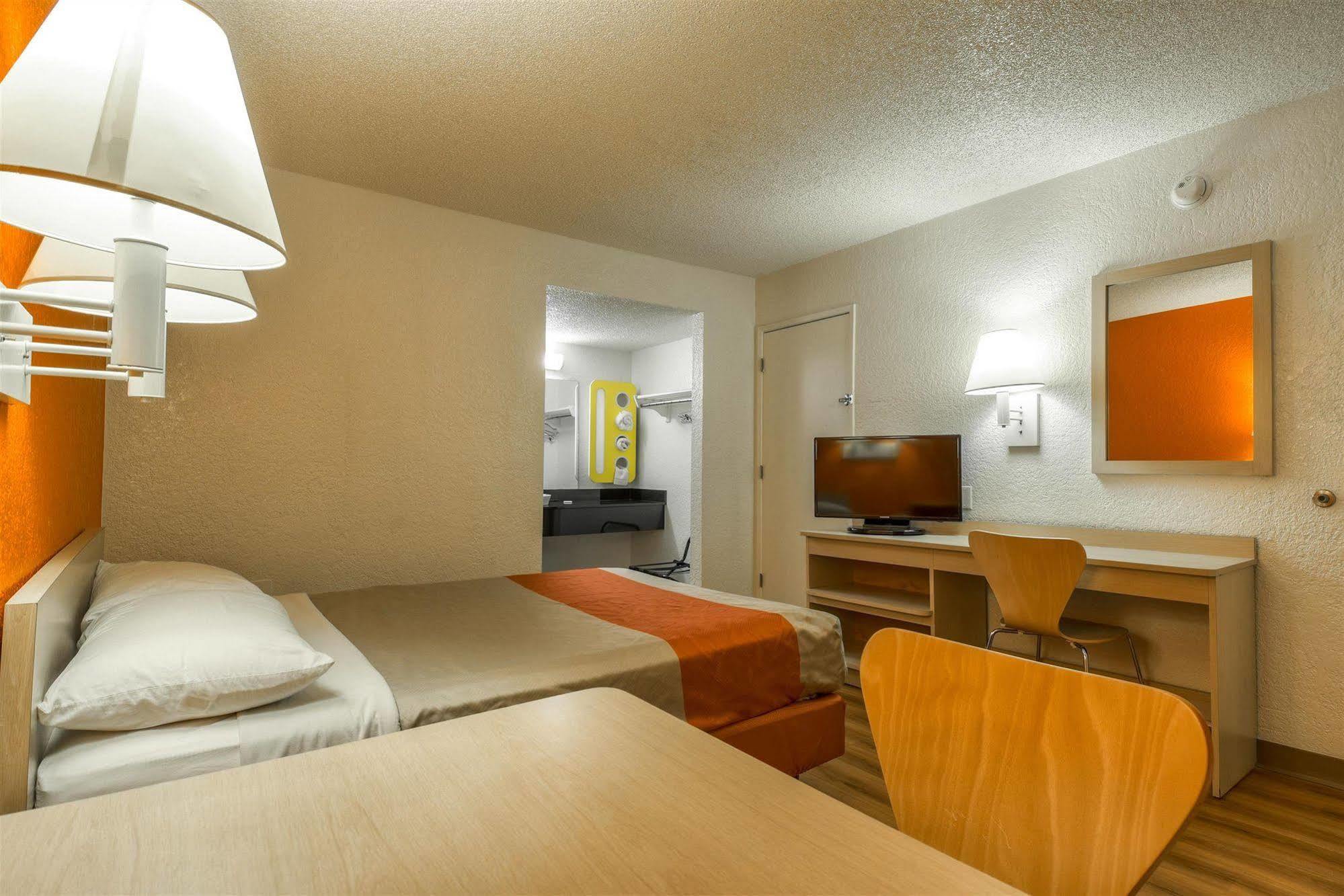Motel 6-Norwalk, Ca - Los Angeles Luaran gambar
